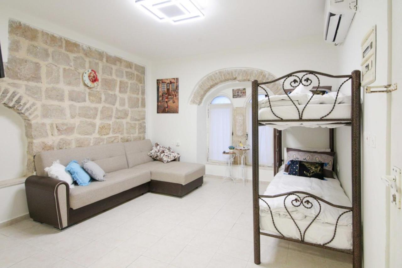 Private Hostel - Best Location Jeruzsálem Kültér fotó
